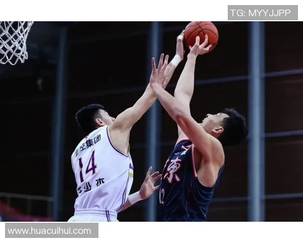 深入分析成都乒乓球队盯防战术的特点与应用策略 深入分析成都乒乓球队盯防战术的特点与应用策略